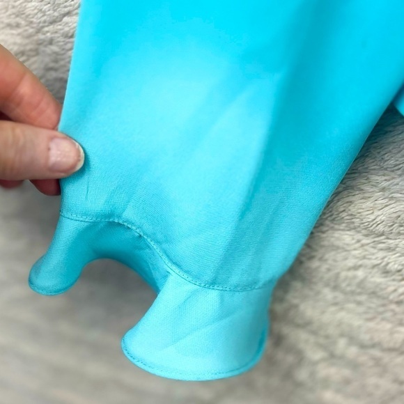 PENDLETON Aqua Blue Ruffled Blouse Size 10 Office Work Professional - Picture 9 of 16